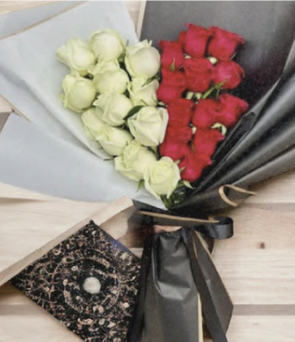 Ramo de rosas, en forma de corazón